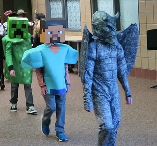 2018-10_halloween_4301.jpg