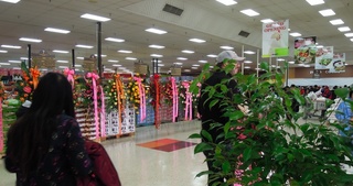 h_mart_westminster_co_open_2013-11-12_7.jpg