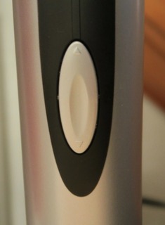 oster_cordless_electric_wine_bottle_opener_2017-05_4120.jpg