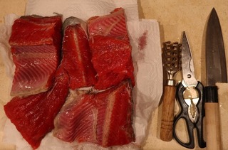 salmon_wild_caught_2019-08_8984.jpg