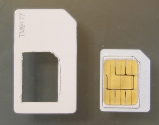 ihone_sim_cutter_1.jpg